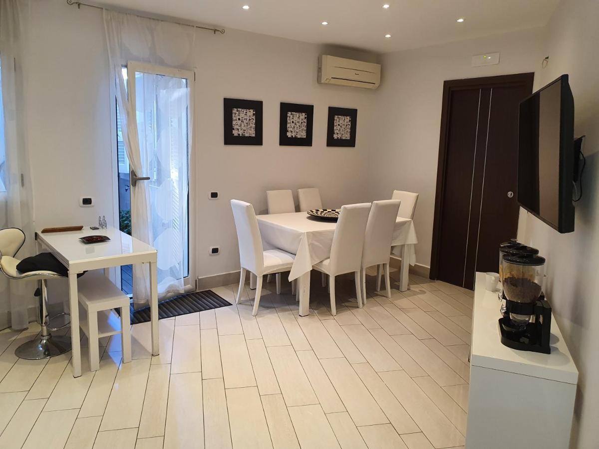 Appartement Casa Vacanza Pouzzoles Extérieur photo